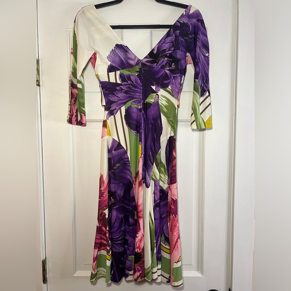ROBERTO CAVALLI • FLORAL W. SNAKE MIDI DRESS • GUC - Picture 3 of 9